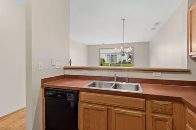 933 Genesee Court, Naperville, IL 60563 - Photo 11