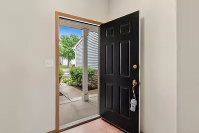 933 Genesee Court, Naperville, IL 60563 - Photo 3