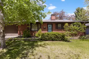2619 Karen Dr, Rockford, IL 61101 - Photo 1