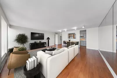 260 E Chestnut Street #4204, Chicago, IL 60611 - Photo 5