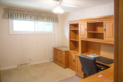 921 S Iowa Avenue, Addison, IL 60101 - Photo 13