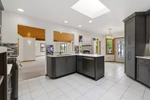 13616 Lost Boy Ln, Homer Glen, IL 60491 - Photo 7