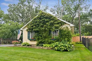 635 Greenbriar Ln, Lake Forest, IL 60045 - Photo 31