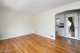 5034 W Argyle St, Chicago, IL 60630 - Photo 3