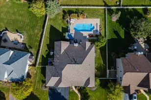 483 Glover Dr, North Aurora, IL 60542 - Photo 5