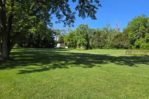 187 E Francis Rd, New Lenox, IL 60451 - Photo 7