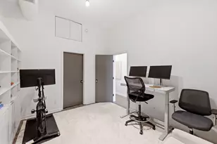 2101 W Rice St, Chicago, IL 60622 - Photo 17