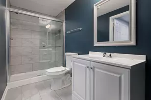 2239 Hillsboro Ln, Naperville, IL 60564 - Photo 33