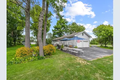 210 S Ben Street, Plano, IL 60545 - Photo 3