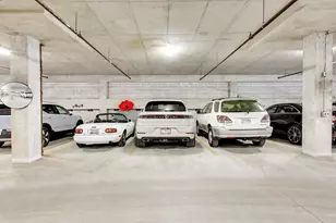 1330 W Monroe St, Chicago, IL 60607 - Photo 25