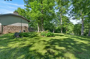 39700 N Dilleys Rd, Wadsworth, IL 60083 - Photo 35