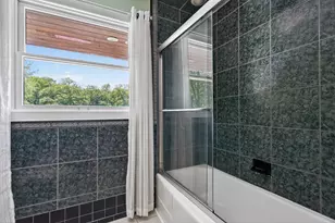 39700 N Dilleys Rd, Wadsworth, IL 60083 - Photo 23