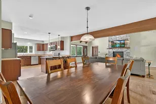 39700 N Dilleys Rd, Wadsworth, IL 60083 - Photo 7