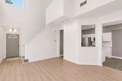 1511 Spaulding Road, Bartlett, IL 60103 - Photo 3