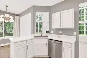 1511 Spaulding Rd, Bartlett, IL 60103 - Photo 7