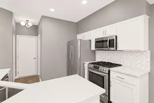 1511 Spaulding Rd, Bartlett, IL 60103 - Photo 5