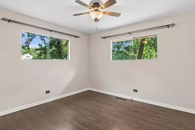 5346 Center Avenue, Lisle, IL 60532 - Photo 15
