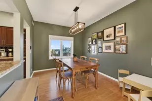 201 N Vail Ave, Arlington Heights, IL 60004 - Photo 9