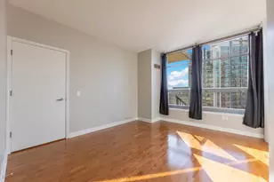 1600 S Prairie Ave, Chicago, IL 60616 - Photo 13