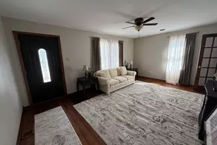 1010 Osmond Ave, Antioch, IL 60002 - Photo 3