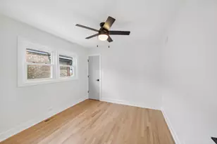 7055 W 64th St, Chicago, IL 60638 - Photo 13