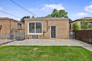 7055 W 64th St, Chicago, IL 60638 - Photo 23
