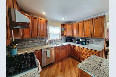 755 Rodenburg Road, Roselle, IL 60172 - Photo 9