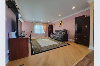 755 Rodenburg Road, Roselle, IL 60172 - Photo 3