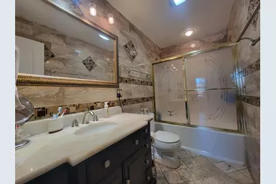 755 Rodenburg Road, Roselle, IL 60172 - Photo 13