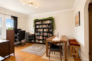 6201 N Oakley Ave, Chicago, IL 60659 - Photo 9