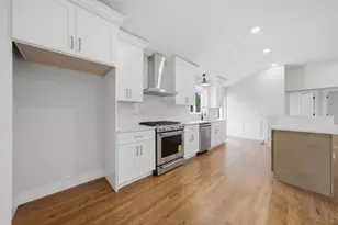 75 Brookdale Ln, Palatine, IL 60067 - Photo 7