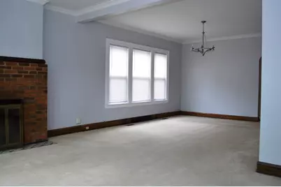 1033 Hayes Avenue, Oak Park, IL 60302 - Photo 9