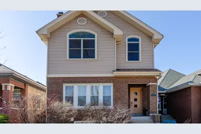 1033 Hayes Avenue, Oak Park, IL 60302 - Photo 1