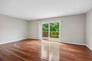 15963 Blackwater Ct, Tinley Park, IL 60477 - Photo 7