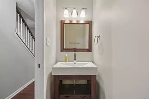 15963 Blackwater Ct, Tinley Park, IL 60477 - Photo 9