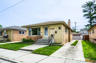 10749 S Rockwell St, Chicago, IL 60655 - Photo 1