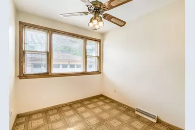 10749 S Rockwell Street, Chicago, IL 60655 - Photo 9