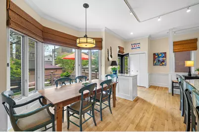 2705 N Bosworth Avenue, Chicago, IL 60614 - Photo 25