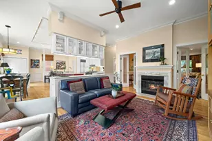 2705 N Bosworth Ave, Chicago, IL 60614 - Photo 15