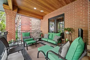 2705 N Bosworth Ave, Chicago, IL 60614 - Photo 3
