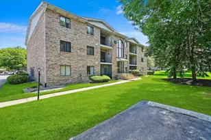 13248 W Circle Dr Pkwy, Crestwood, IL 60418 - Photo 23