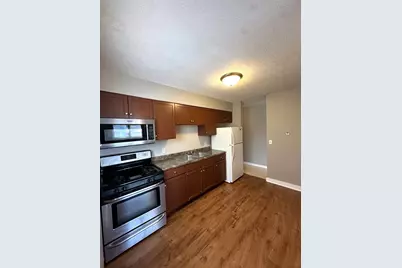 1007 Sheryl Lane #D, Normal, IL 61761 - Photo 5