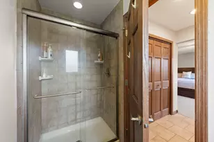 1825 Northbridge Pl, Downers Grove, IL 60516 - Photo 17