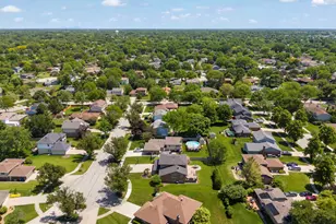1825 Northbridge Pl, Downers Grove, IL 60516 - Photo 35
