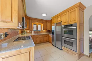 1825 Northbridge Pl, Downers Grove, IL 60516 - Photo 7