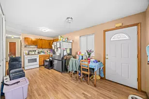 1629 Charles Dr, Glendale Heights, IL 60139 - Photo 7