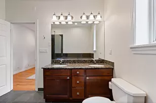 1929 N Sawyer Ave, Chicago, IL 60647 - Photo 15