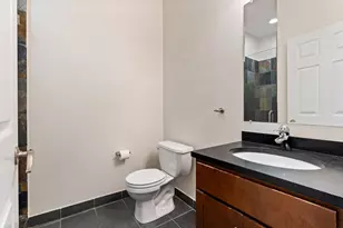 1929 N Sawyer Ave, Chicago, IL 60647 - Photo 17