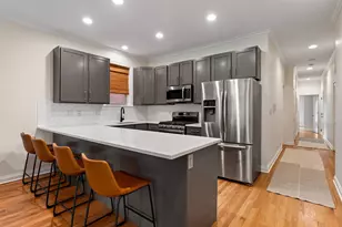 1929 N Sawyer Ave, Chicago, IL 60647 - Photo 11
