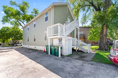 207 S Ottawa Street, Joliet, IL 60436 - Photo 15